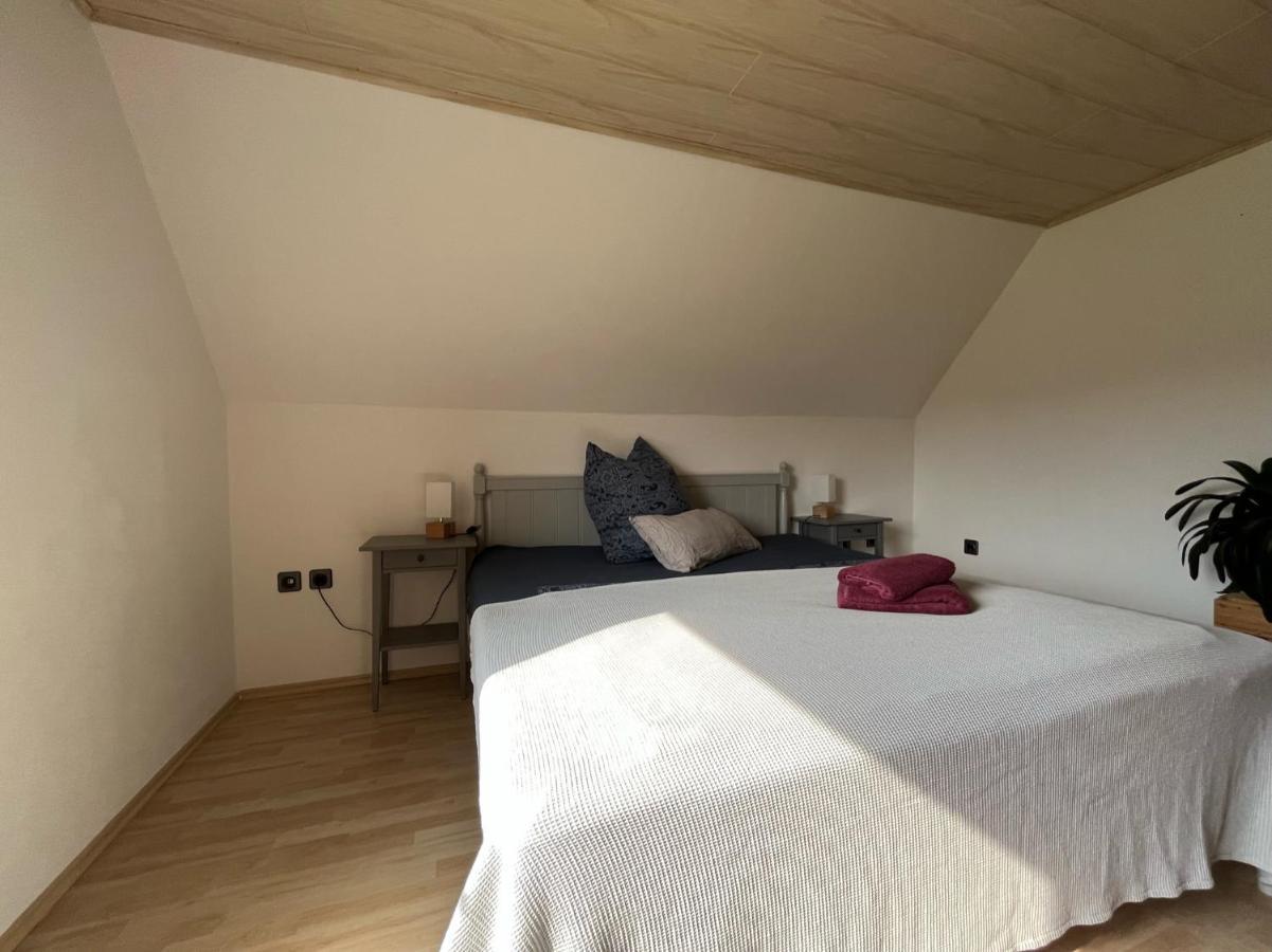 Schoene Wohnung In Ruhiger Laendlicher Lage Heidenheim  Eksteriør bilde